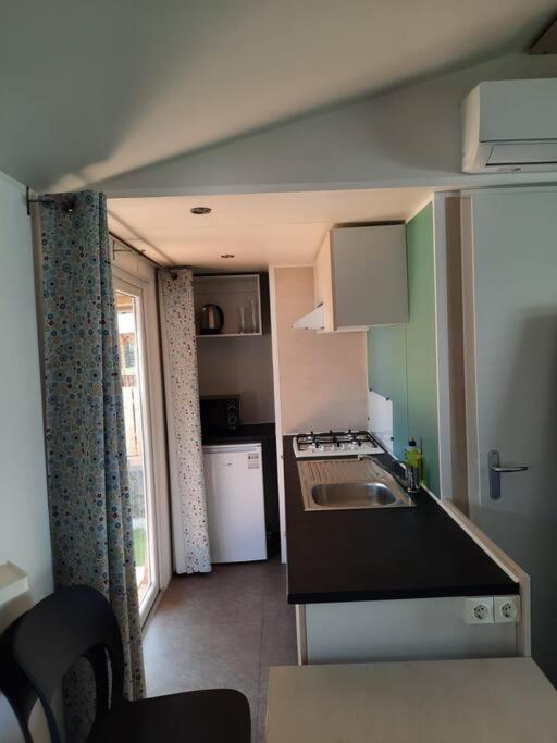 Helming Chalets Mercure Am Wallersee Zum Vermieten מראה חיצוני תמונה